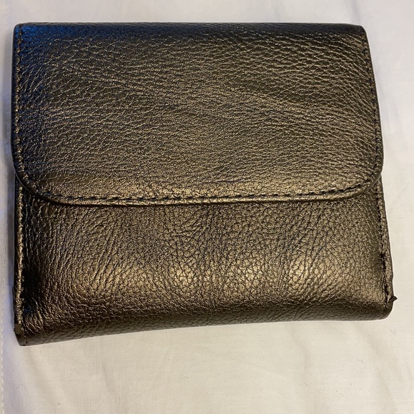 Fashionable multi-compartment wallet by Burghley - ample slots and sections NWT - Picture 3 of 11